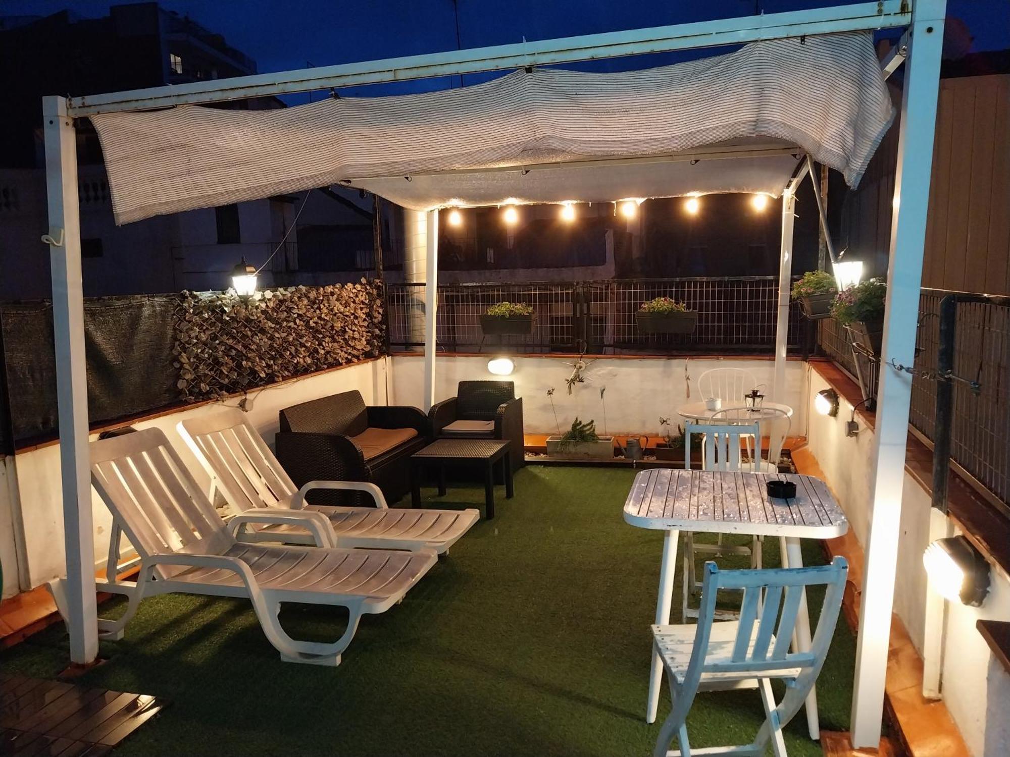 Hostal La Lluna Аренис де Мар Екстериор снимка