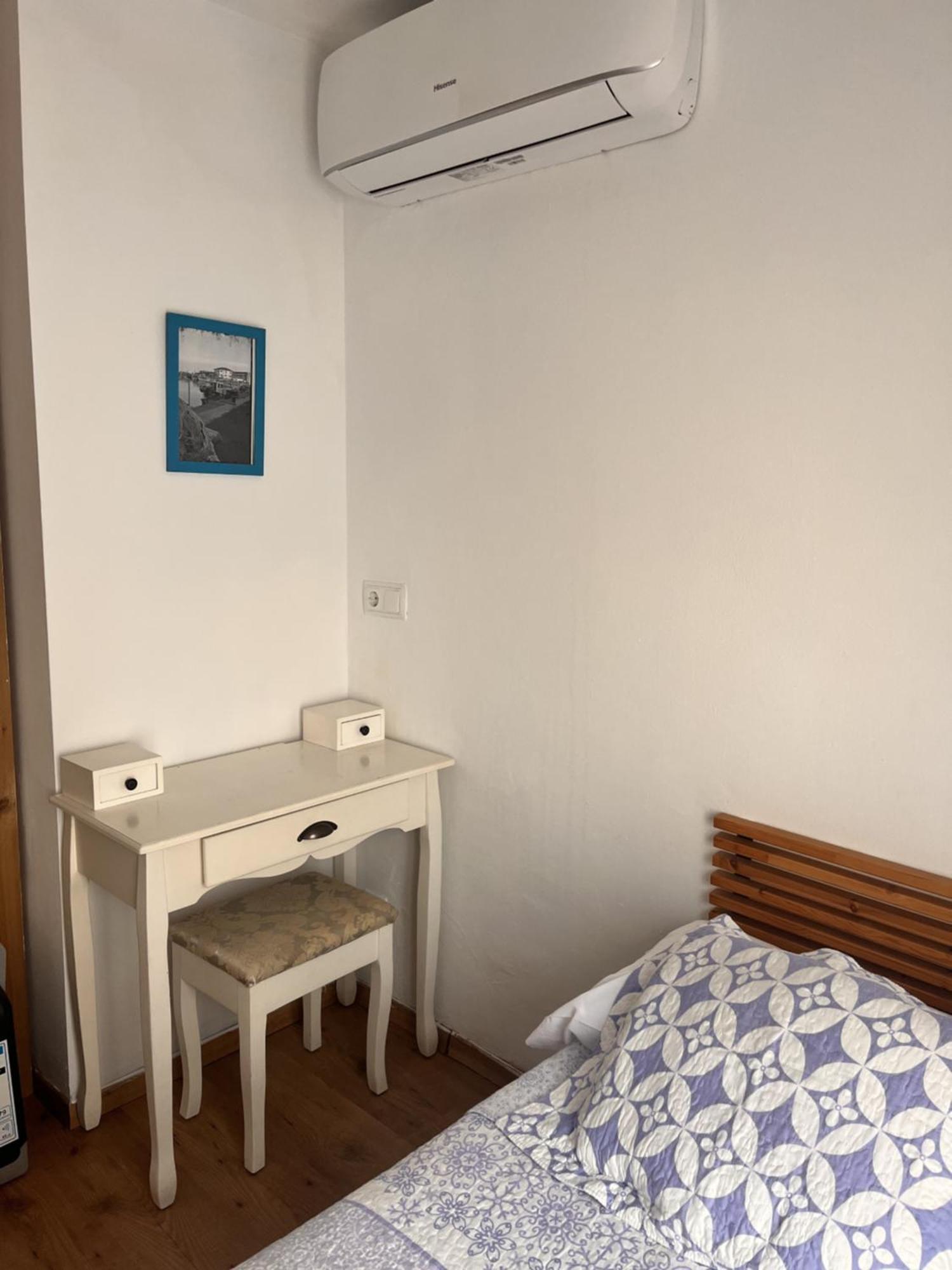 Hostal La Lluna Аренис де Мар Екстериор снимка