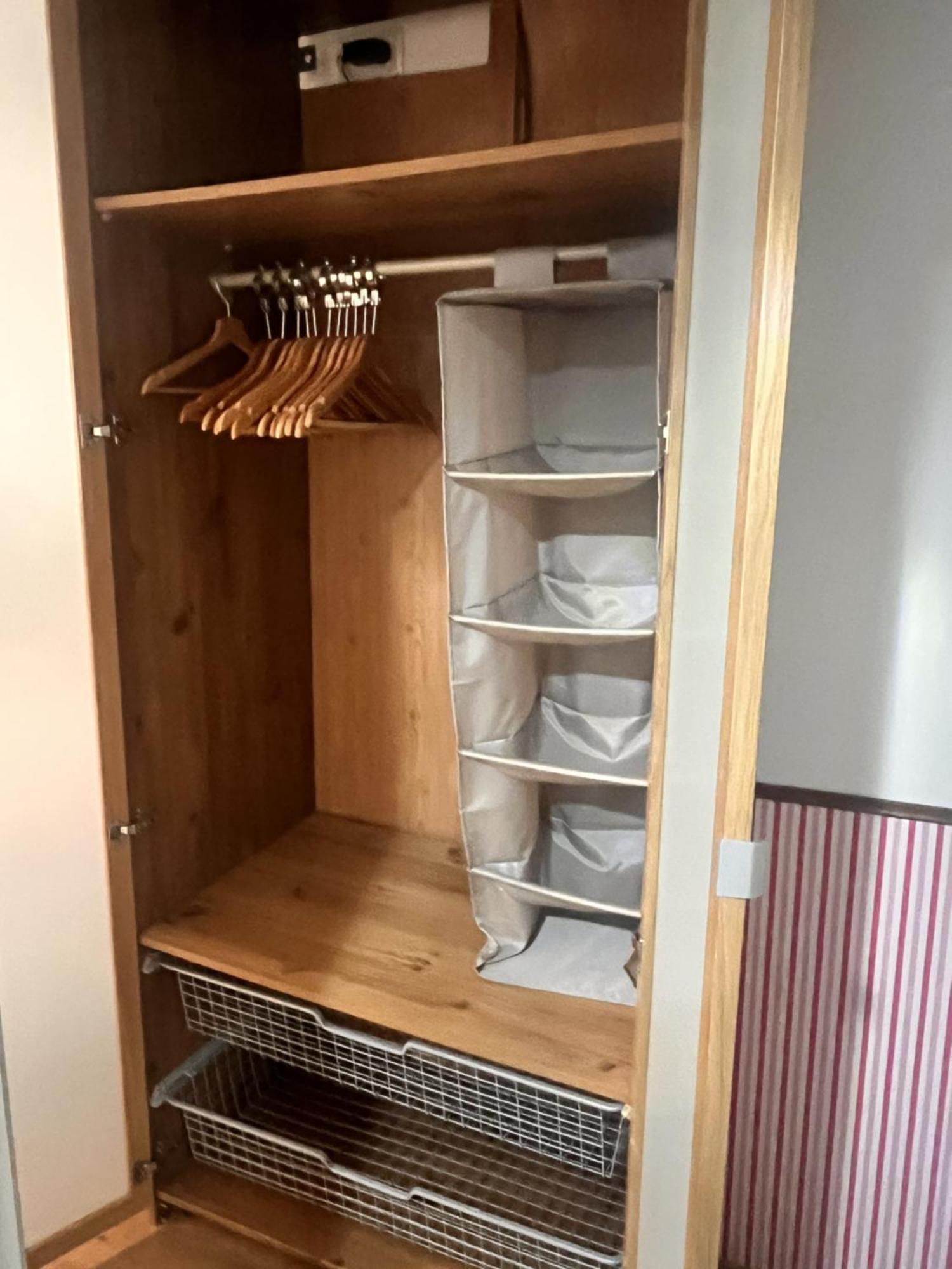 Hostal La Lluna Аренис де Мар Екстериор снимка