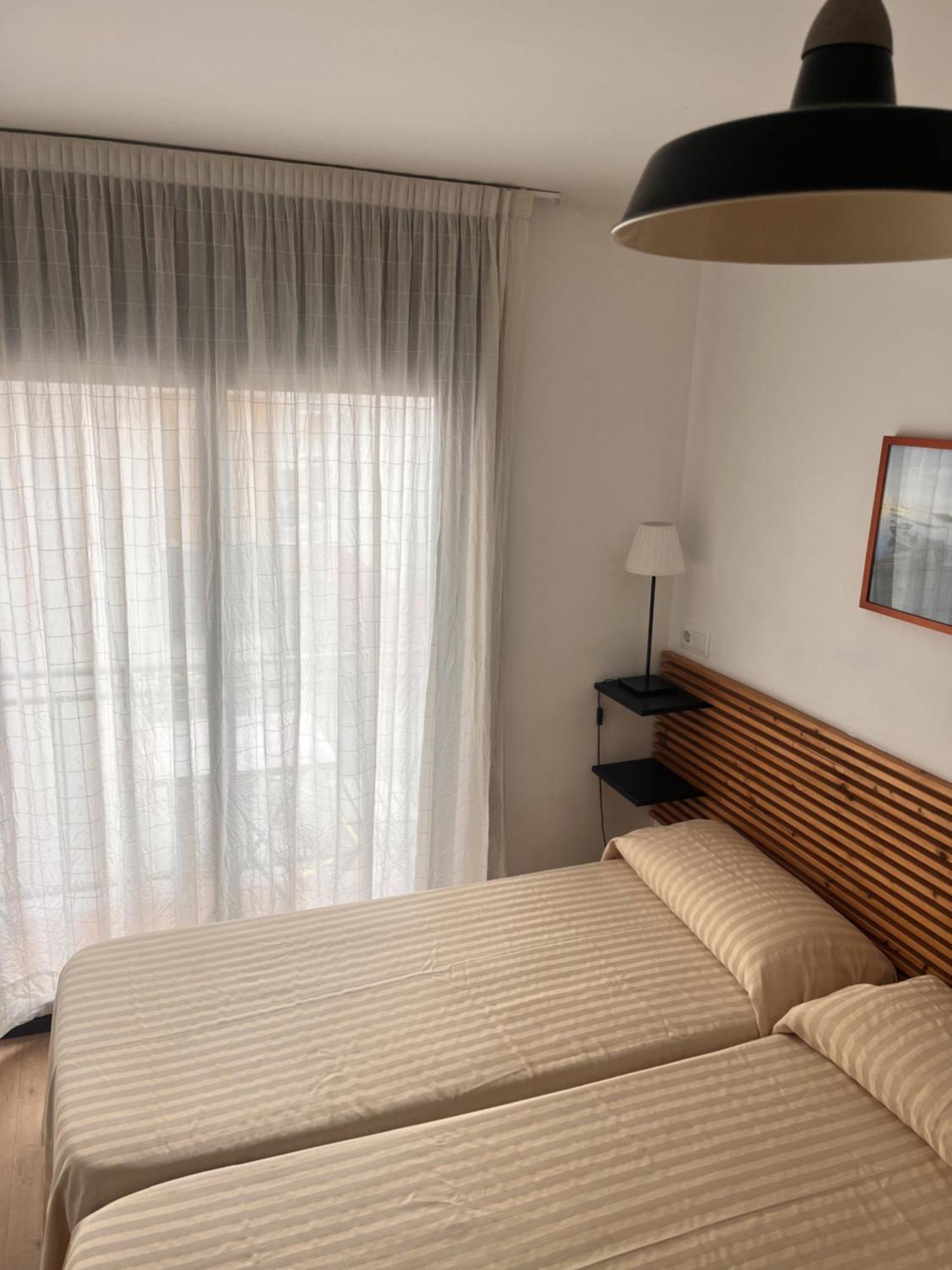 Hostal La Lluna Аренис де Мар Екстериор снимка