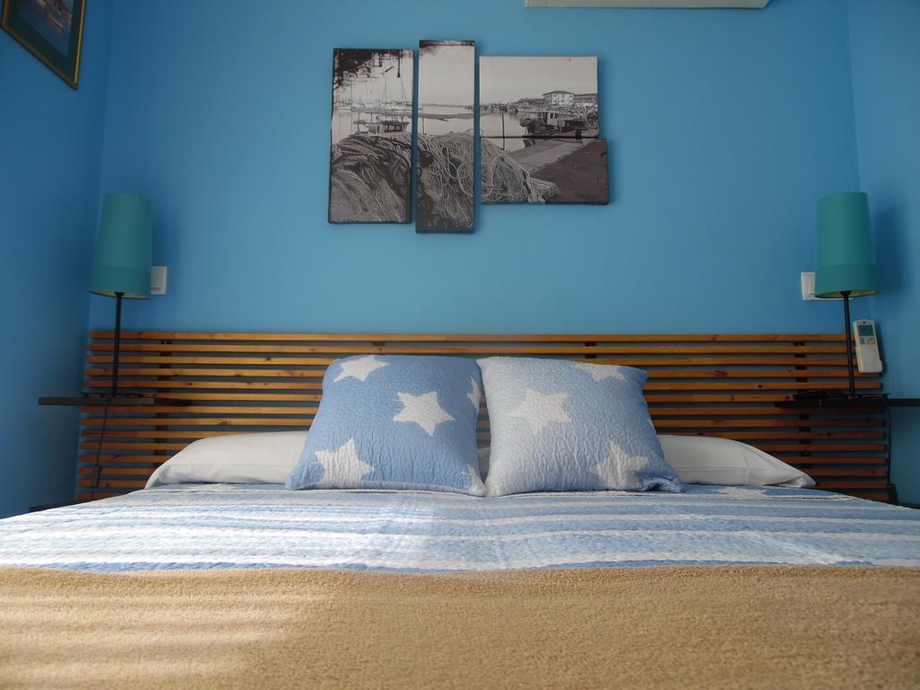 Hostal La Lluna Аренис де Мар Екстериор снимка