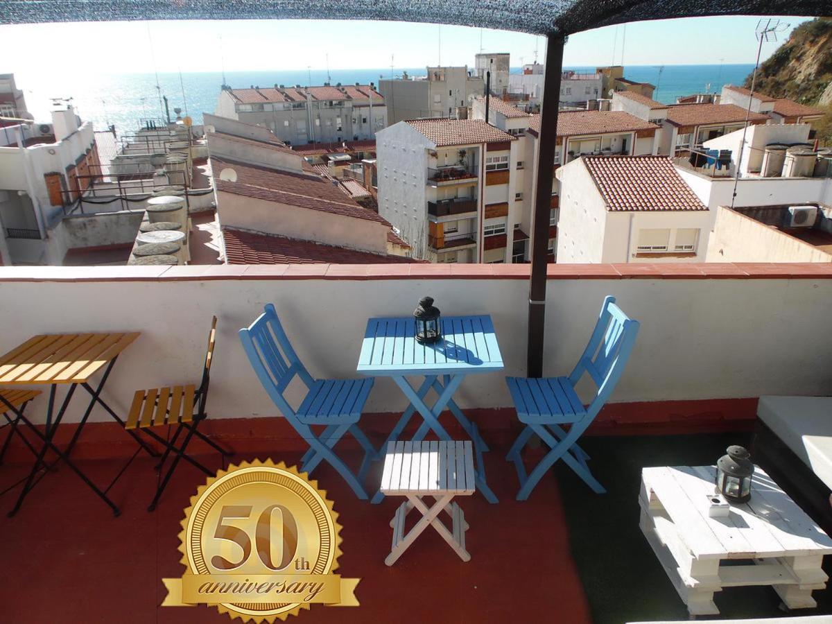 Hostal La Lluna Аренис де Мар Екстериор снимка